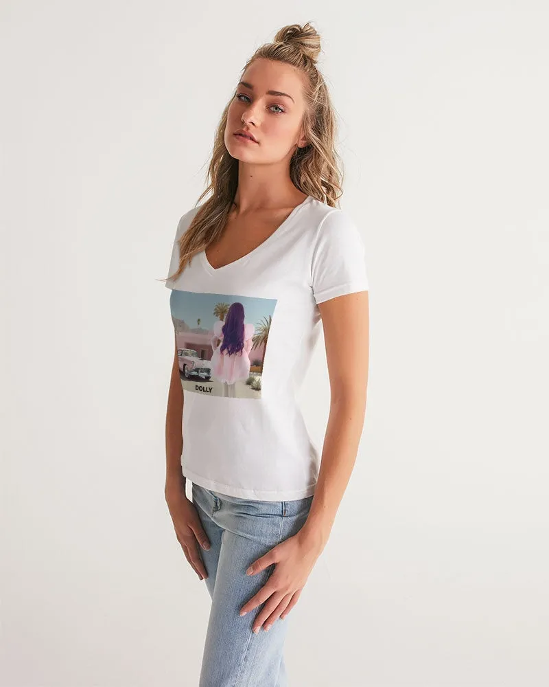 DOLLY WORLD TEXAS MANSION Women's V-Neck Tee