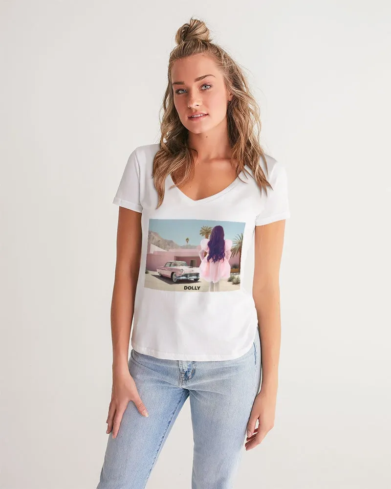 DOLLY WORLD TEXAS MANSION Women's V-Neck Tee