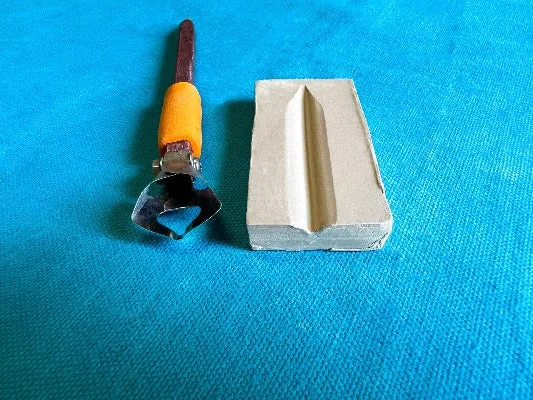 X4 1 mm Square Fluting Tool